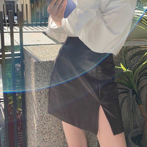 women leather skirt spring summer a-line high waist elegant split package hip wild lady mini skirts officewear 210527, Black
women leather skirt spring summer a-line high waist elegant split package hip wild lady mini skirts officewear 210527, Black
