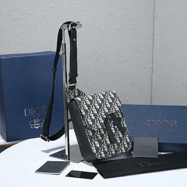 handbag dioo dimeo original single foreign trade sensor chip briefcase back mountaineering printing hand wallet handbag zly
handbag dioo dimeo original single foreign trade sensor chip briefcase back mountaineering printing hand wallet handbag zly