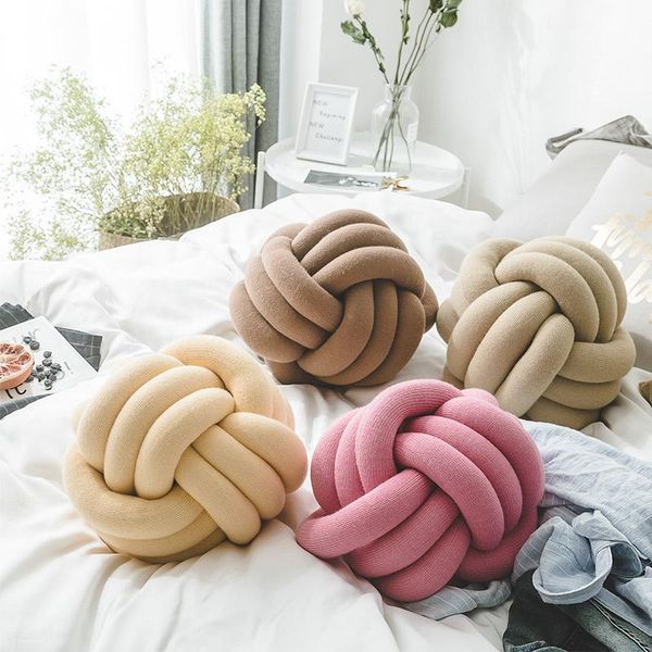 cushion/decorative pillow fabric breathable dehumidifying bed wool knitted knot hand-woven internet celebrity sofa cushion pear
cushion/decorative pillow fabric breathable dehumidifying bed wool knitted knot hand-woven internet celebrity sofa cushion pear