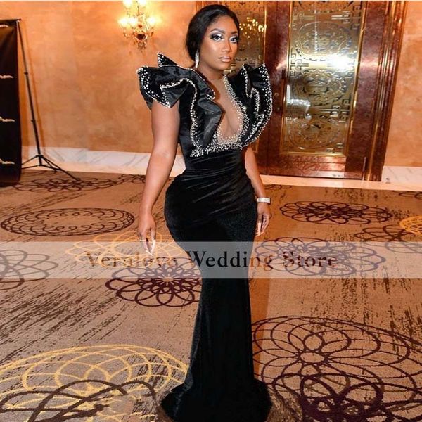 short velvet prom dress beaded ruffle sleeves real picture african black girl cocktail party dresses 2021
short velvet prom dress beaded ruffle sleeves real picture african black girl cocktail party dresses 2021