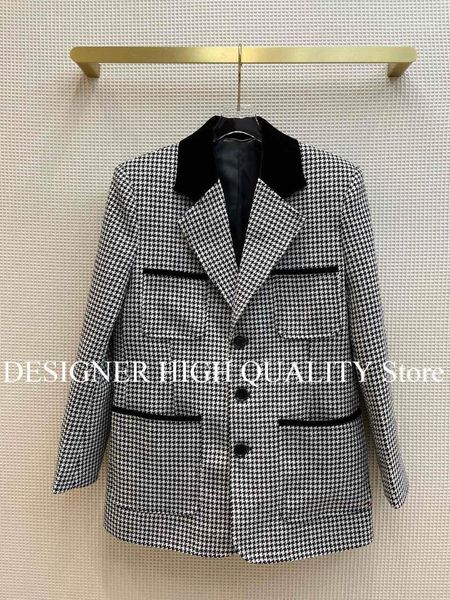 women's suits & blazers runway design houndstooth pattern 50% wool blends blazer suit notched pockets single breasted elegant casual wi, White;black
women's suits & blazers runway design houndstooth pattern 50% wool blends blazer suit notched pockets single breasted elegant casual wi, White;black