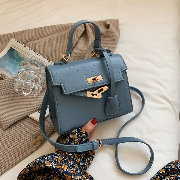 70% factory store summer fashion accessories 2021 texture solid color messenger bag one shoulder hand raised street fashion bag girl
70% factory store summer fashion accessories 2021 texture solid color messenger bag one shoulder hand raised street fashion bag girl