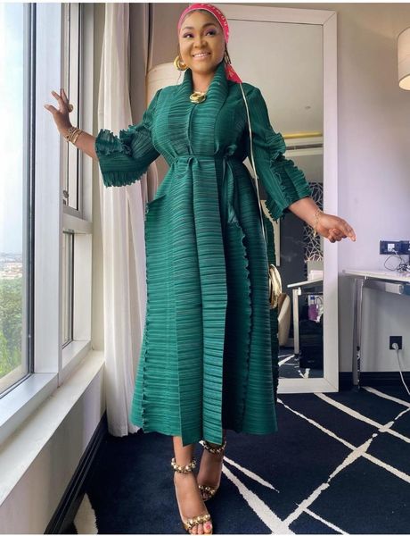 casual dresses miyake pleated petal sleeve lapel cardigan sashes plus size high long green dress 2021 summer women aesthetic clothes, Black;gray
casual dresses miyake pleated petal sleeve lapel cardigan sashes plus size high long green dress 2021 summer women aesthetic clothes, Black;gray