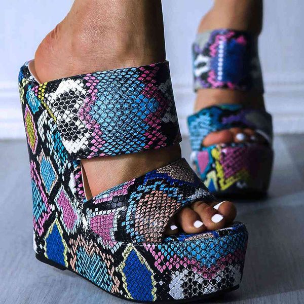 slippers doratasia mais novo navio da gota cristais cunhas de salto alto lazer verão sandália sapatos mulher plataforma mules chinelos 0ft2, Black
slippers doratasia mais novo navio da gota cristais cunhas de salto alto lazer verão sandália sapatos mulher plataforma mules chinelos 0ft2, Black