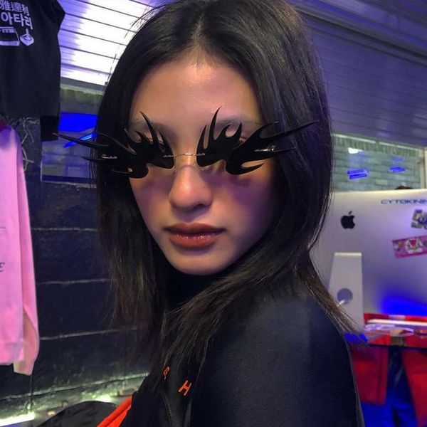 frameless cool exaggerated sunglasses personality fashion classic trend colorful funny high-quality, White;black
frameless cool exaggerated sunglasses personality fashion classic trend colorful funny high-quality, White;black