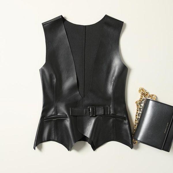 women's vests paragraphs with short 100% sheepskin leather small vest big v neck, Black;white
women's vests paragraphs with short 100% sheepskin leather small vest big v neck, Black;white