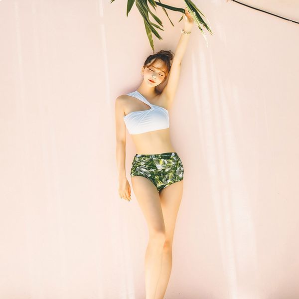 Swimsuit Korean new fashion one shoulder high waist split two piece swimsuit for 2020, White;black
Swimsuit Korean new fashion one shoulder high waist split two piece swimsuit for 2020, White;black