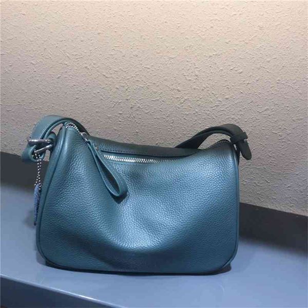 women luxurys designers bags 2021 underarm leisure slanting head soft cow leather designer handbag handbags totes crossbody bag
women luxurys designers bags 2021 underarm leisure slanting head soft cow leather designer handbag handbags totes crossbody bag