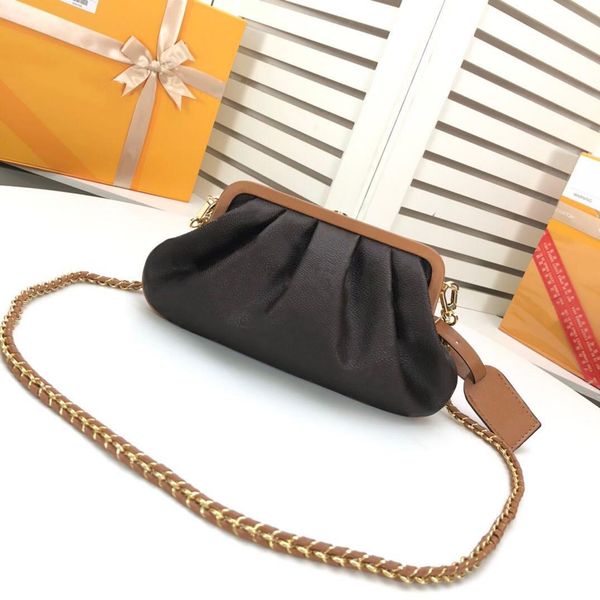 2021 luxurys designers bags messenger bag women totes fashion vintage printing letter shoulder classic crossbody 45229
2021 luxurys designers bags messenger bag women totes fashion vintage printing letter shoulder classic crossbody 45229