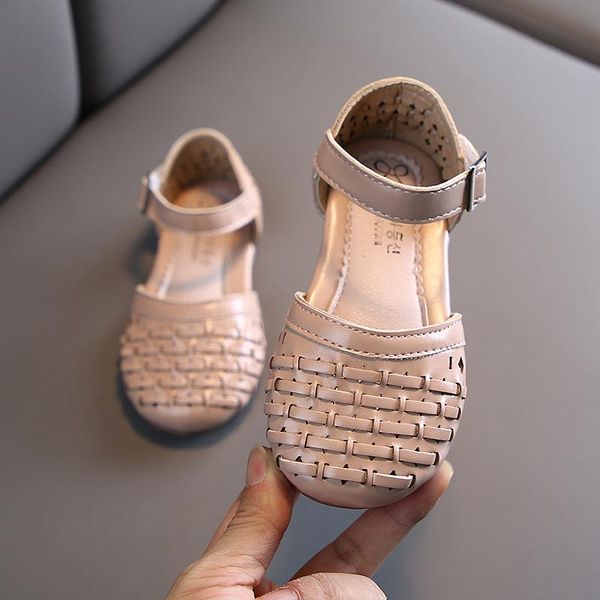 summer girls princess sandals for baby bling shoe children casual shoes pu leather dress non-slip kids dance, Black;red
summer girls princess sandals for baby bling shoe children casual shoes pu leather dress non-slip kids dance, Black;red