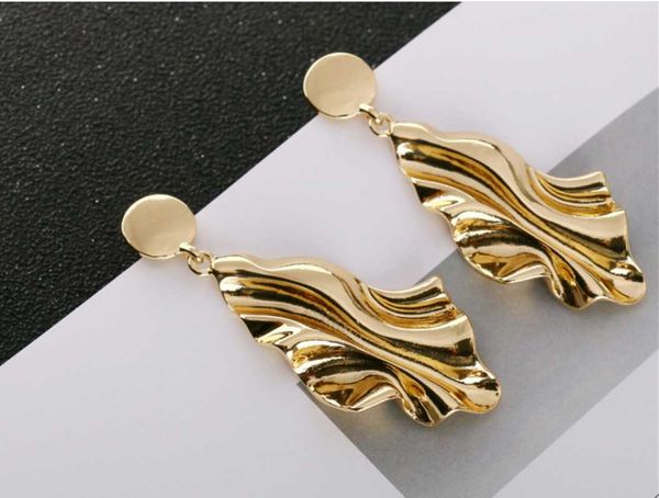 dangle & chandelier 2021 european and american wowen retro style exaggerated personality geometric water ripple shape gold alloy earrings 2p, Silver
dangle & chandelier 2021 european and american wowen retro style exaggerated personality geometric water ripple shape gold alloy earrings 2p, Silver