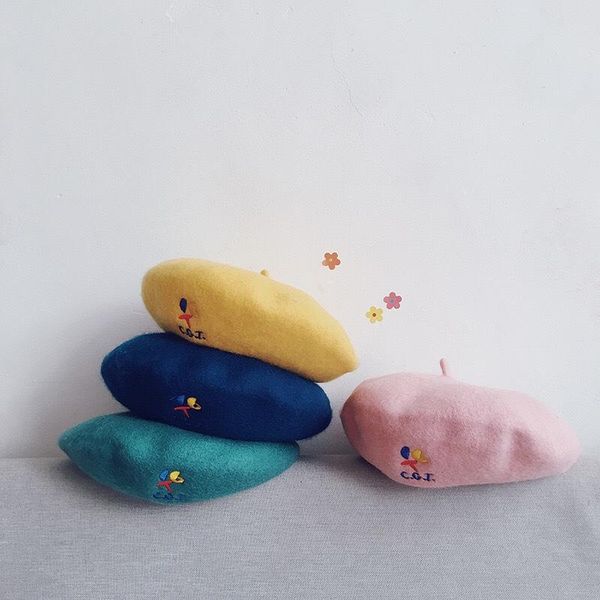 berets 2021 winter arrival girls fashion letter embroidered style hat kids candy color beret, Blue;gray
berets 2021 winter arrival girls fashion letter embroidered style hat kids candy color beret, Blue;gray