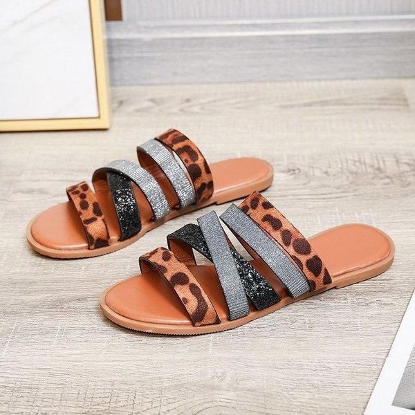 slippers big size flat shoes female women summer low slides pantofle leopard 2021 pu rubber rome fabric sewing square heel leopa, Black
slippers big size flat shoes female women summer low slides pantofle leopard 2021 pu rubber rome fabric sewing square heel leopa, Black