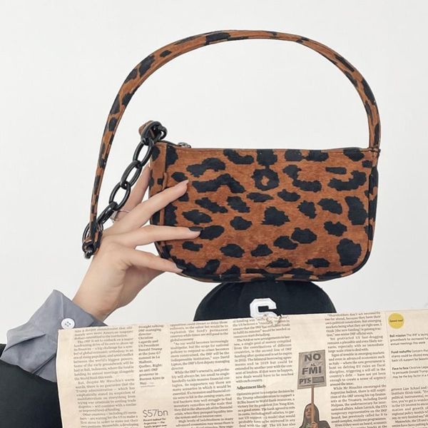 evening bags 2021 autumn and winter trendy leopard zebra pattern chain baguette bag versatile casual one-shoulder armpit
evening bags 2021 autumn and winter trendy leopard zebra pattern chain baguette bag versatile casual one-shoulder armpit