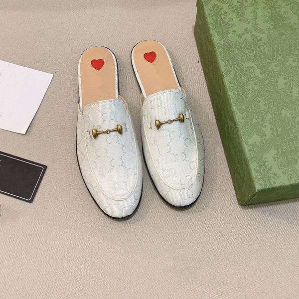 2022 womens slipper fashion luxury designer women mules half-drag metal decor leather closed toe sandals outdoor travelling females slides 3, Black
2022 womens slipper fashion luxury designer women mules half-drag metal decor leather closed toe sandals outdoor travelling females slides 3, Black