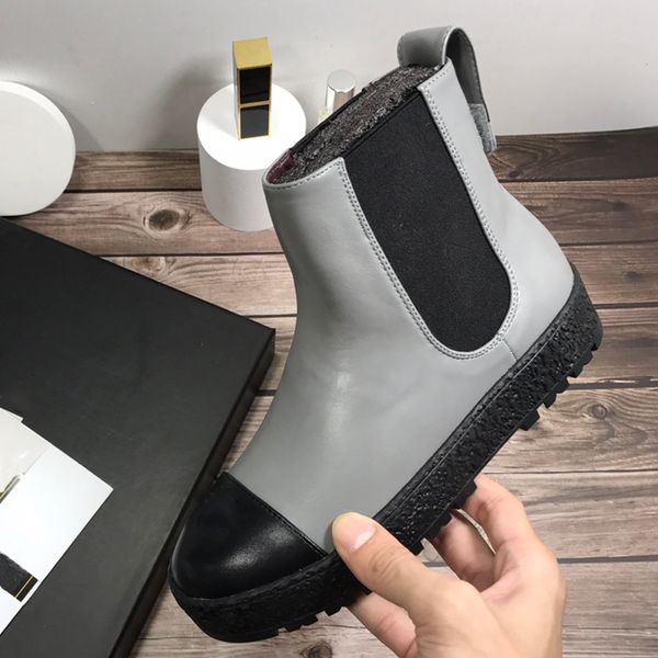 women's chelsea fashion martin boots 2021 fall/winter platform ladies black white grey ankle boot
women's chelsea fashion martin boots 2021 fall/winter platform ladies black white grey ankle boot