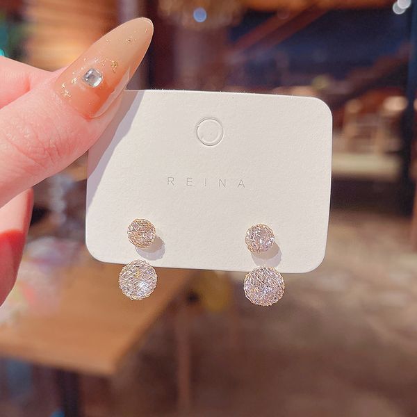 wholesale price classic design studs titanium steel screw with drill earrings semi-circular opening with drill earrings for women gift 2k2, Golden;silver
wholesale price classic design studs titanium steel screw with drill earrings semi-circular opening with drill earrings for women gift 2k2, Golden;silver