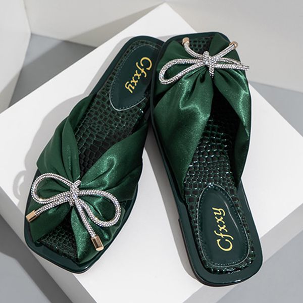 women slippers personality bowknot ribbon upper dign solid color non-slip flat sandals open to 2021 woman sho, Black
women slippers personality bowknot ribbon upper dign solid color non-slip flat sandals open to 2021 woman sho, Black
