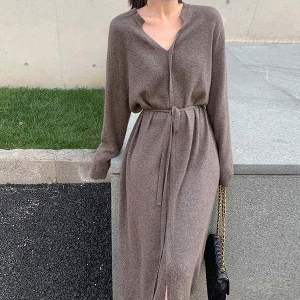 casual dresses 2021 autumn sweater women dress winter long sleeve sweaters knitted womens loose maxi oversize knitting robe vestido, Black;gray
casual dresses 2021 autumn sweater women dress winter long sleeve sweaters knitted womens loose maxi oversize knitting robe vestido, Black;gray