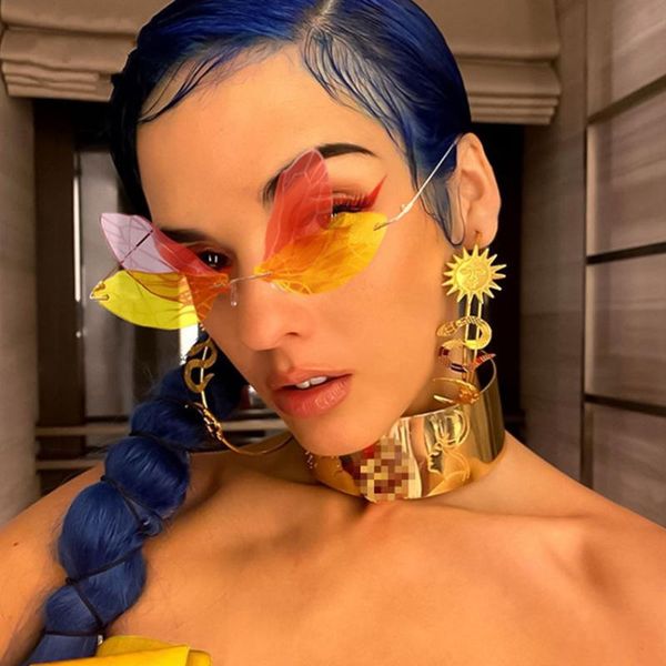 sunglasses 2021 women wing frame for glasses brand designer sun fashion party gafas de mujer, White;black
sunglasses 2021 women wing frame for glasses brand designer sun fashion party gafas de mujer, White;black