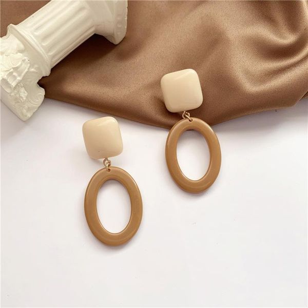 stud fashion temperament of restoring ancient ways eardrop girl character joker contracted geometric resin wheel earrings, Golden;silver
stud fashion temperament of restoring ancient ways eardrop girl character joker contracted geometric resin wheel earrings, Golden;silver