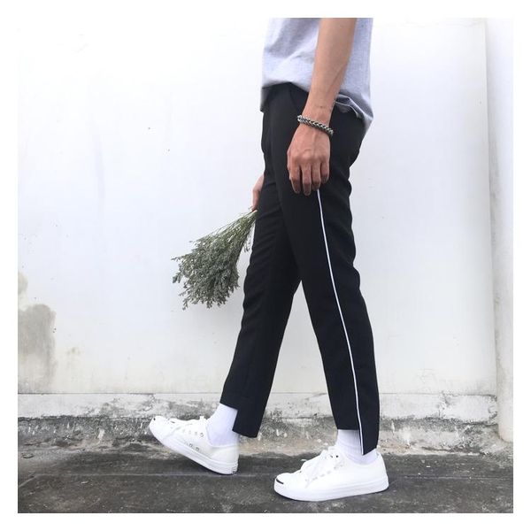 27-44 2021 women men's clothing hair stylist gd fashion irregular cuff white lines casual pants plus size costumes, Black
27-44 2021 women men's clothing hair stylist gd fashion irregular cuff white lines casual pants plus size costumes, Black