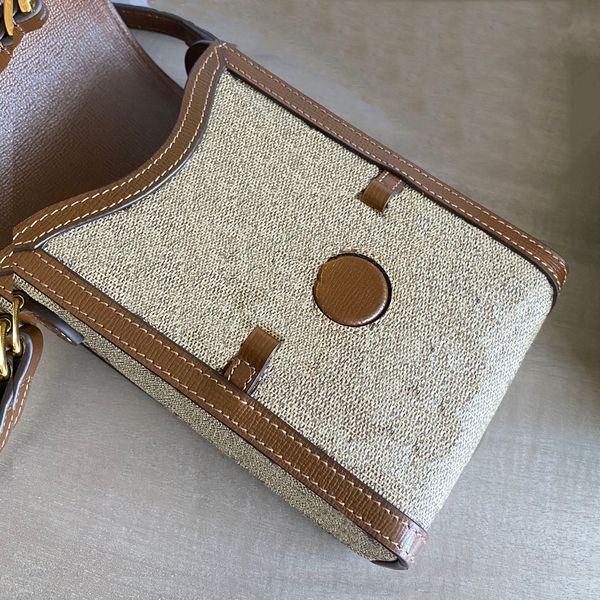 designers womens handbags purses bag crossbody saddle bags with special letter pattern promotion totes
designers womens handbags purses bag crossbody saddle bags with special letter pattern promotion totes