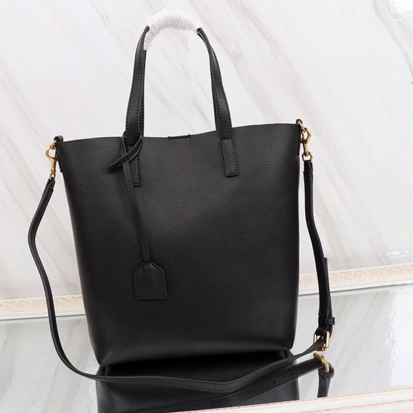 ladies clutch purses lady handbags tote fashion genuine leather plain women crossbody bags shopping bag, Red;black
ladies clutch purses lady handbags tote fashion genuine leather plain women crossbody bags shopping bag, Red;black