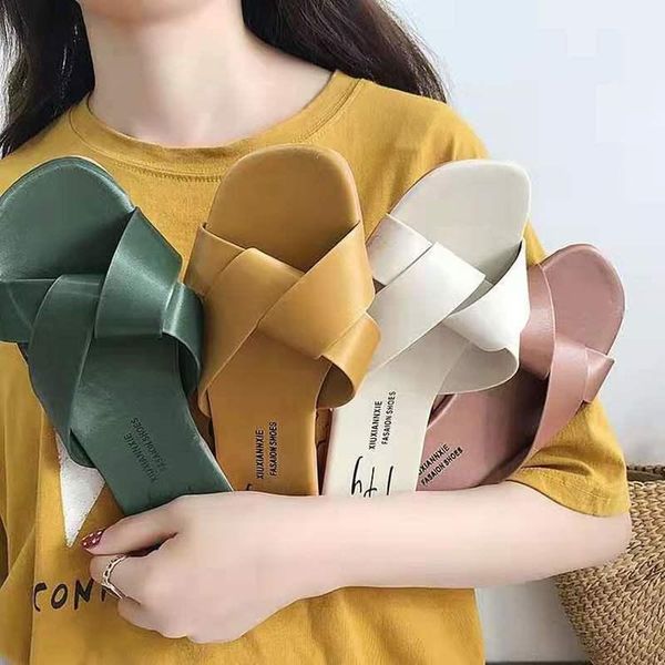 slippers women 2021 brand mixed colors summer beach slides flip flops outdoor flat shoes woman solid, Black
slippers women 2021 brand mixed colors summer beach slides flip flops outdoor flat shoes woman solid, Black