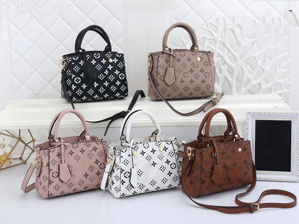 ladies evening bag envelope flip letter embroidered wallet small leather handbag shoulder hand messenger bag 22*11*17cm
ladies evening bag envelope flip letter embroidered wallet small leather handbag shoulder hand messenger bag 22*11*17cm