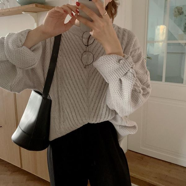 women's sweaters 2021 o-neck loose vintage cable-knit pullovers autumn winter chic warm sueter mujer korean simple solid casual knitted, White;black
women's sweaters 2021 o-neck loose vintage cable-knit pullovers autumn winter chic warm sueter mujer korean simple solid casual knitted, White;black