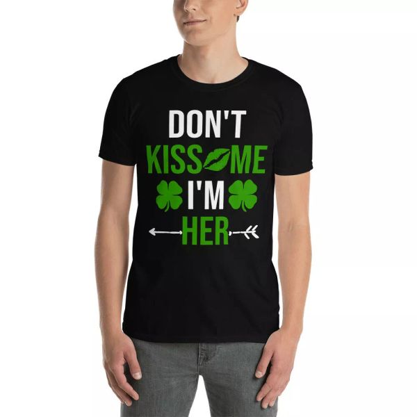don't kiss me i'm her funny st patrick's day shamrock couples t-shirt, White;black
don't kiss me i'm her funny st patrick's day shamrock couples t-shirt, White;black