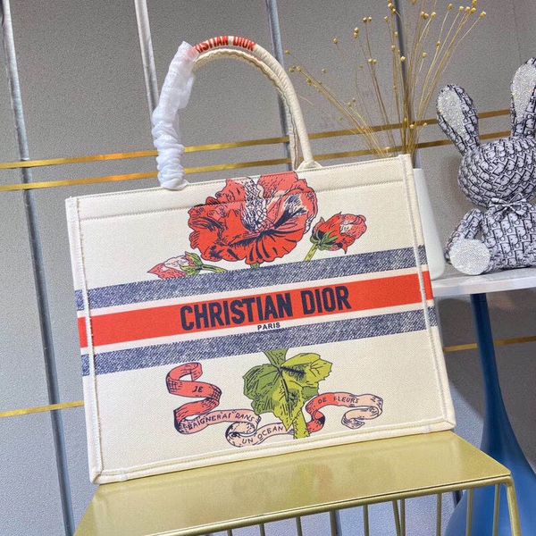 new women's canvas shopping lock style tote star fashion super large capacity portable shoulder bag
new women's canvas shopping lock style tote star fashion super large capacity portable shoulder bag