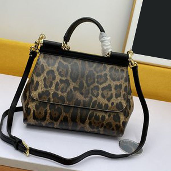 women luxurys designers bags 2021 cowhide totes handbag ladies large capacity sicily douphine crossbody multiple colour shoulder bag banquet
women luxurys designers bags 2021 cowhide totes handbag ladies large capacity sicily douphine crossbody multiple colour shoulder bag banquet