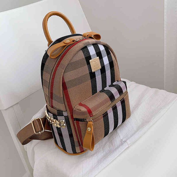 handbag wind leisure canvas backpack classic bajia striped plaid women's bag mini crossbody fashion, Black;red
handbag wind leisure canvas backpack classic bajia striped plaid women's bag mini crossbody fashion, Black;red
