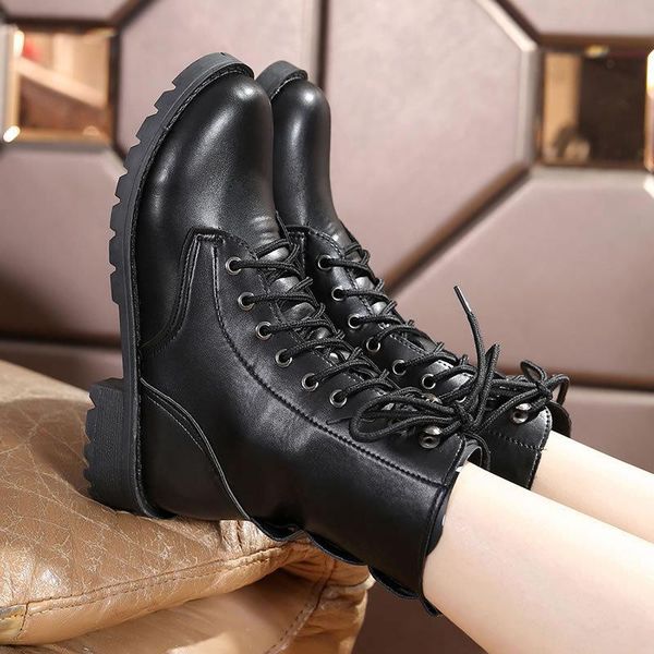 boots female leather boots, motorcycle military spring and autumn 2021 british lace up single thick heel, Black
boots female leather boots, motorcycle military spring and autumn 2021 british lace up single thick heel, Black