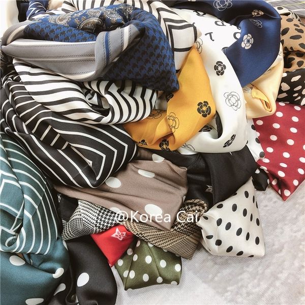 FYF korean style east gate ties face towel face towel square simple temperament square spring and autumncravat korean ins small silk scarf, Black;gray
FYF korean style east gate ties face towel face towel square simple temperament square spring and autumncravat korean ins small silk scarf, Black;gray