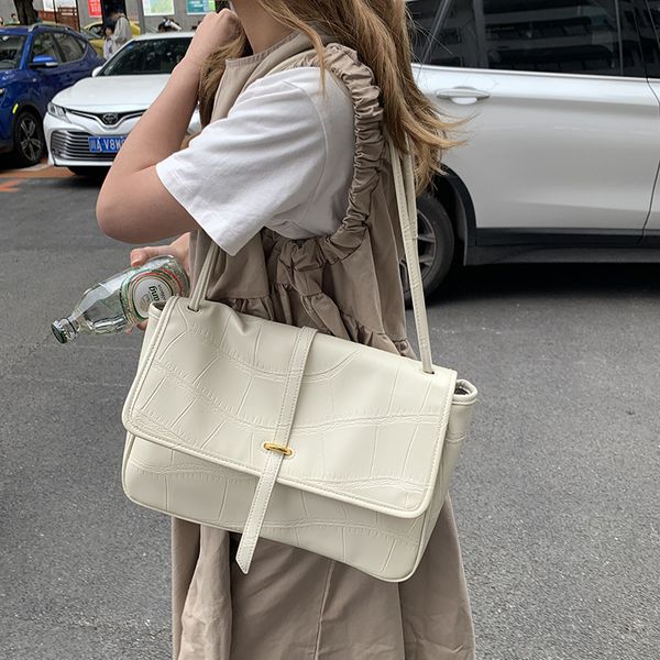 factory direct sale 75% off minimalist crocodile tote high capacity women's 2021 new shoulder messenger armpit bags
factory direct sale 75% off minimalist crocodile tote high capacity women's 2021 new shoulder messenger armpit bags