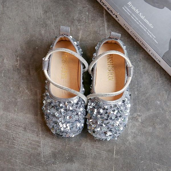 flat shoes 1-12 rhinestones party kids leather fashion sequins children' princess baby girl child shoe for scholar, Black;grey
flat shoes 1-12 rhinestones party kids leather fashion sequins children' princess baby girl child shoe for scholar, Black;grey