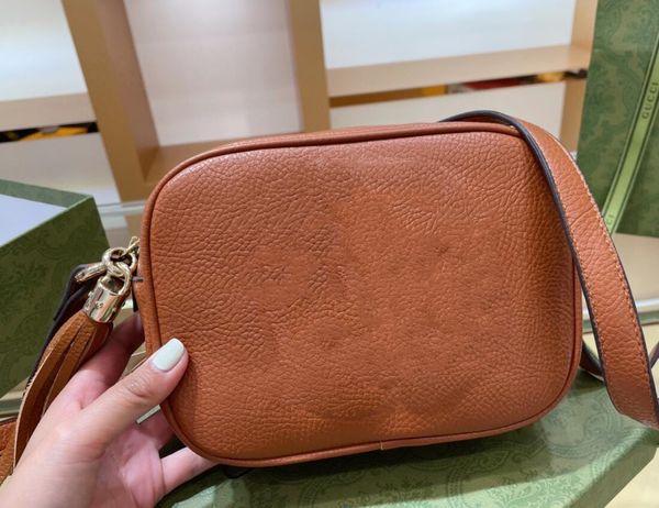 luxury soho series tassel camera bag shoulder bag evening bags female tassel messenger bags designer clutch fashion handbag
luxury soho series tassel camera bag shoulder bag evening bags female tassel messenger bags designer clutch fashion handbag
