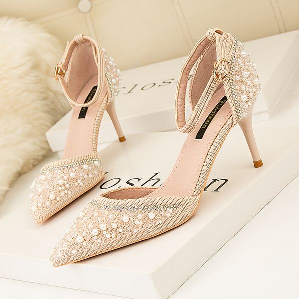 dress shoes female brand crystal bombs satin scarpin designer luxury pearl party ladie high heels valiant wedding shoes vgfo, Black
dress shoes female brand crystal bombs satin scarpin designer luxury pearl party ladie high heels valiant wedding shoes vgfo, Black