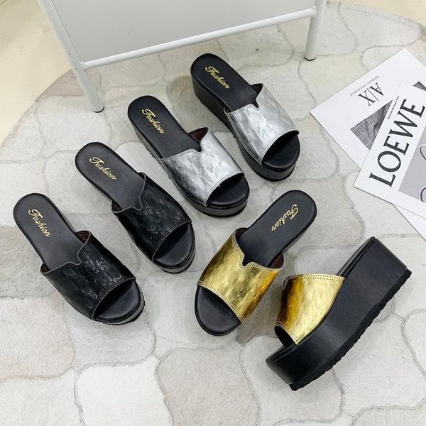 goldren summer shoes women chunky slippers platform 2021 female black casual high heel slides
goldren summer shoes women chunky slippers platform 2021 female black casual high heel slides