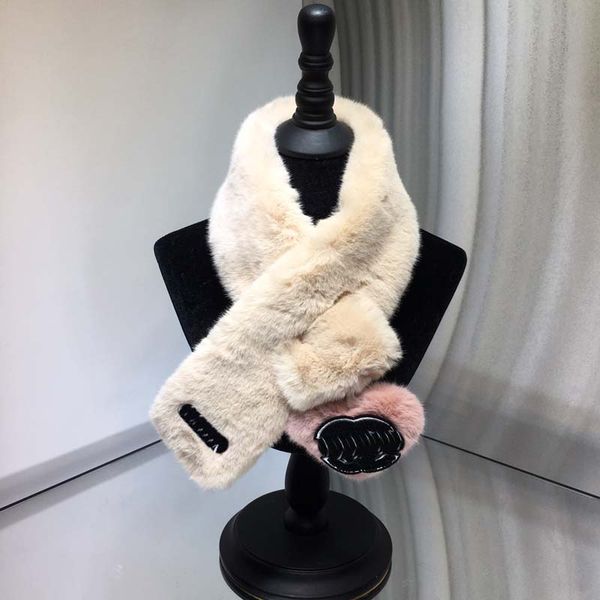 2021 fashion scarf designer winter ring style cashmere womens 100% wool scarves classic letter wrap ladies and boys with box, Blue;gray
2021 fashion scarf designer winter ring style cashmere womens 100% wool scarves classic letter wrap ladies and boys with box, Blue;gray