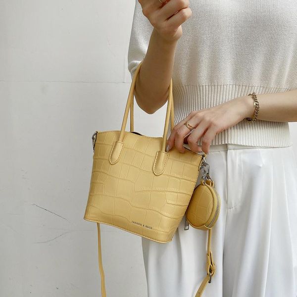 shoulder bags luxurious handbag and purse women's fashion bag designer crossbody for women 2021 lady messenger tote
shoulder bags luxurious handbag and purse women's fashion bag designer crossbody for women 2021 lady messenger tote