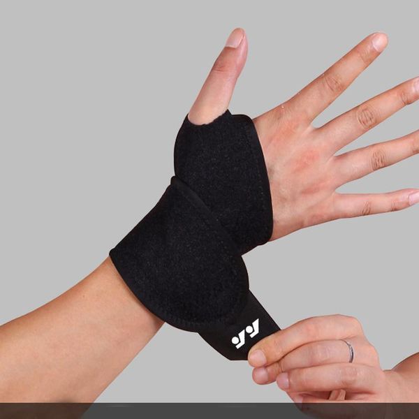 wrist support 1pc sports bracers badminton basketball tennis volleyball wrapping sprain protective fitness gear men women, Black;red
wrist support 1pc sports bracers badminton basketball tennis volleyball wrapping sprain protective fitness gear men women, Black;red