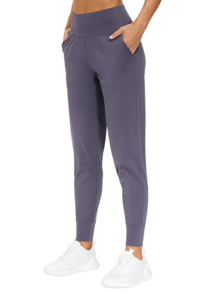 running pants yoga for women high waist hips tight elastic sports fitness pants(light grey), Black;blue
running pants yoga for women high waist hips tight elastic sports fitness pants(light grey), Black;blue
