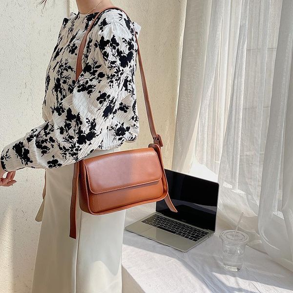 evening bags pu leather korean fashion shoulder bag for women 2021 ladies luxury designer solid small square crossbody handbag purse
evening bags pu leather korean fashion shoulder bag for women 2021 ladies luxury designer solid small square crossbody handbag purse