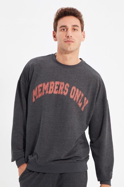 men's hoodies & sweatshirts trendyol men oversize bike collar long sleeve printed tmnaw22sw0736, Black
men's hoodies & sweatshirts trendyol men oversize bike collar long sleeve printed tmnaw22sw0736, Black