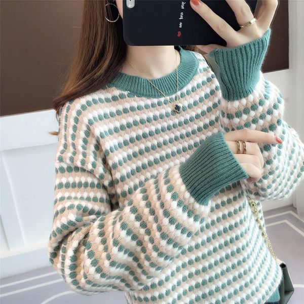 women's sweaters autumn knitted sweater 2021 winter thickening coat, female korean edition, nine sets of loose blouses., White;black 
women's sweaters autumn knitted sweater 2021 winter thickening coat, female korean edition, nine sets of loose blouses., White;black