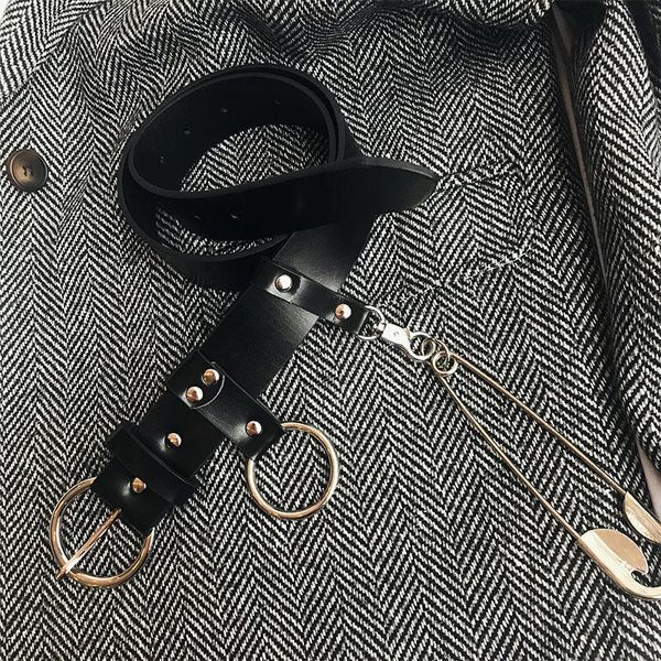 women fashion leather belt gothic black belts chians big buckle waistband for trench coats dress sweater 2021, Black;brown
women fashion leather belt gothic black belts chians big buckle waistband for trench coats dress sweater 2021, Black;brown